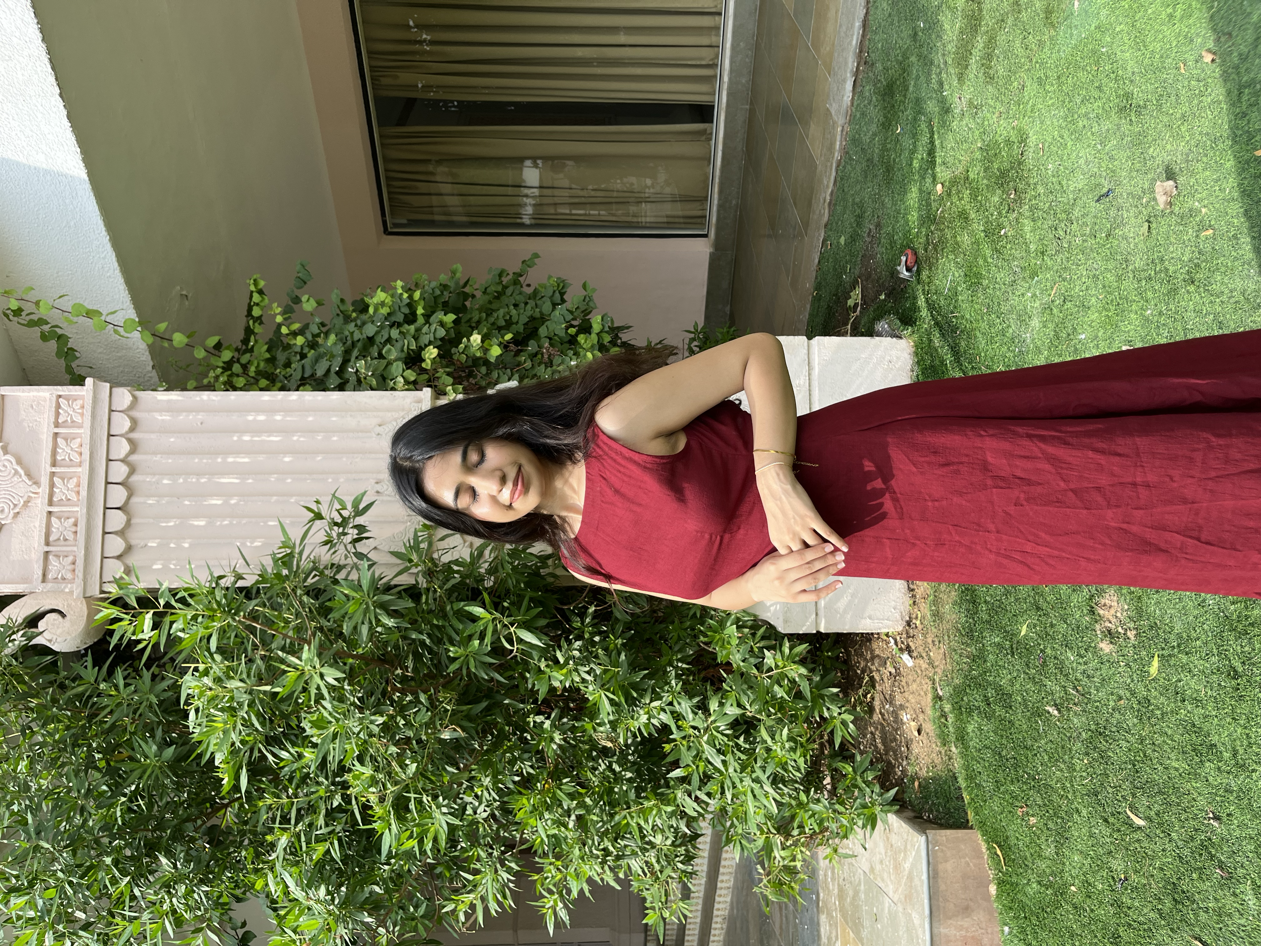 NURA cherry red dress photo 3